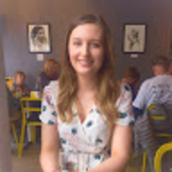 Meet your Posher, Samantha - Picture 1 of 1